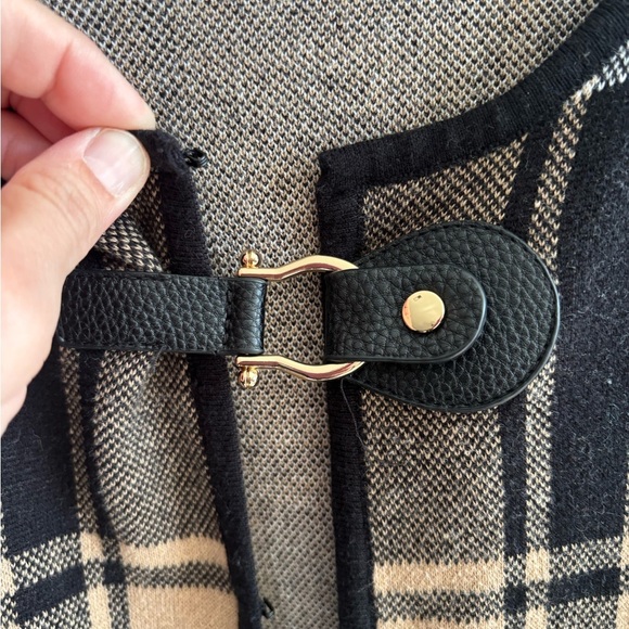 Anne Klein Plaid Longline Sweater with Black Trim Size Medium - Picture 3 of 7